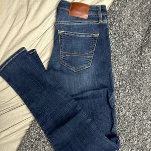 Hollister jeans, size 28